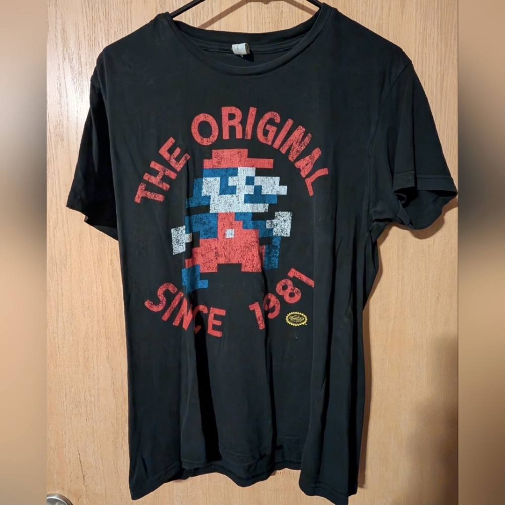 Mario T-shirt